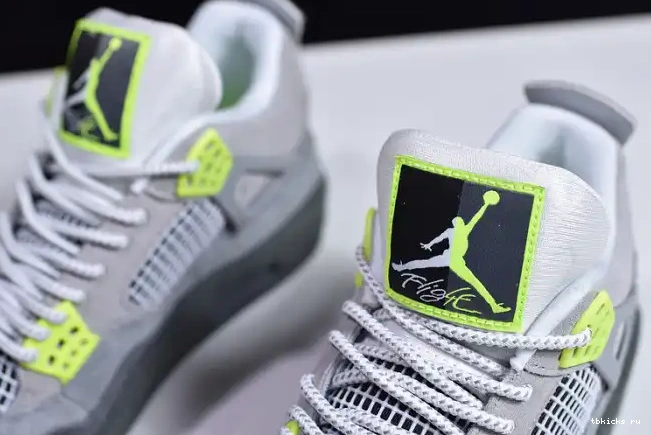 Reps TB Jordan SE 4 Air CT5342-007 Neon 0615